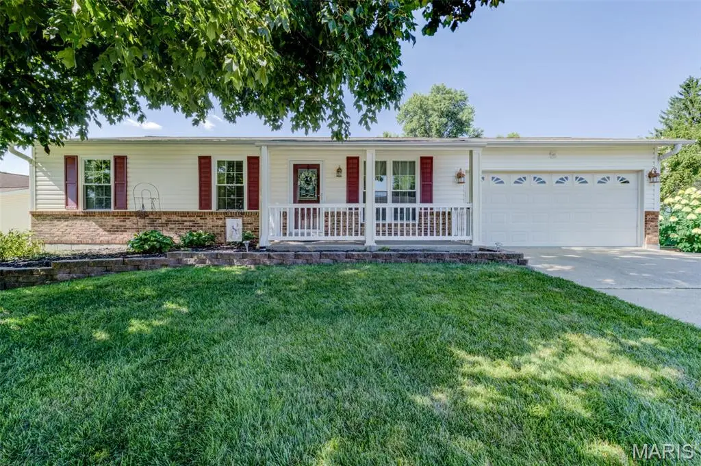 3017 Valley Vista Drive, Saint Peters, MO 63376 - #1