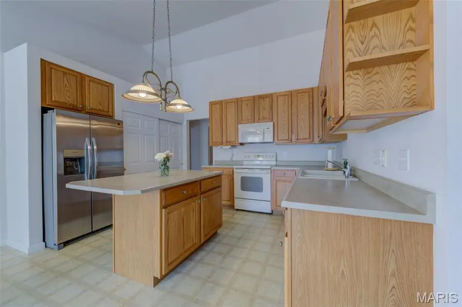 340 Mcintyre Court, Wentzville, MO 63385 - #3