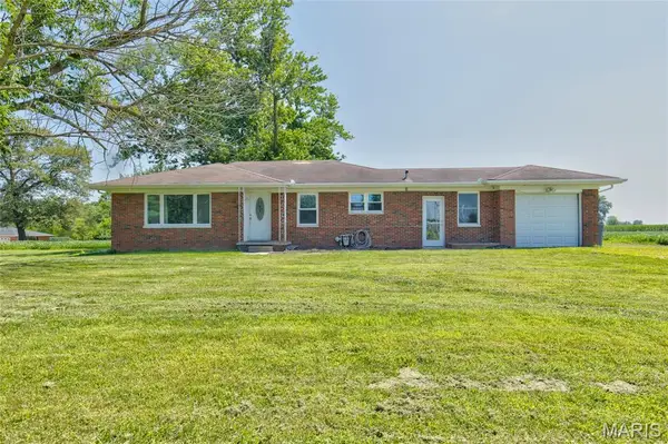 7929 Brighton Bunker Hill Road, Bunker Hill, IL 62014