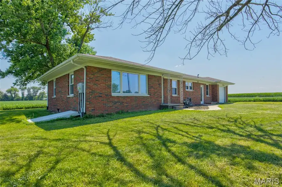 7929 Brighton Bunker Hill Road, Bunker Hill, IL 62014 - #3