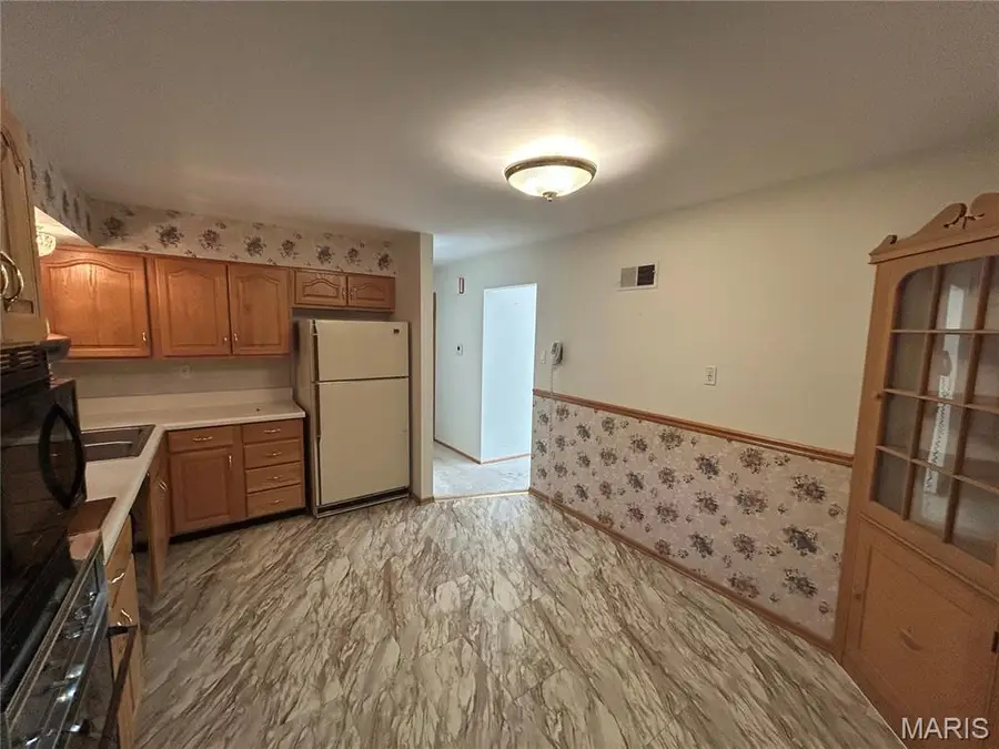 9820 Vera Cruz Drive, Saint Louis, MO 63126 - #3