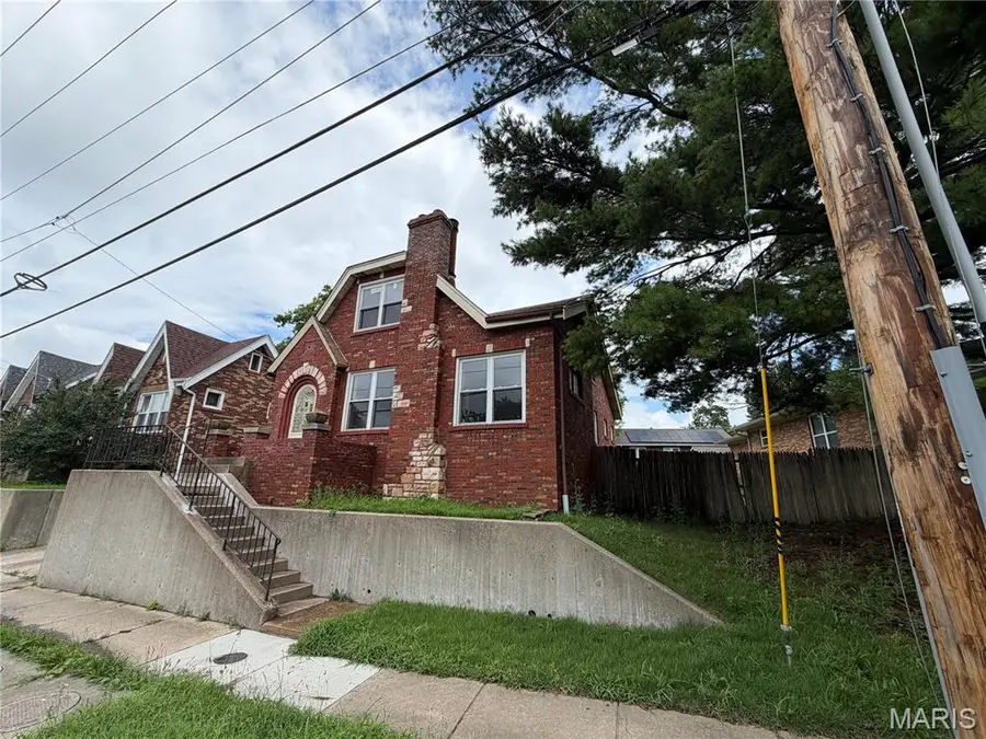 5207 Weber Road, Affton, MO 63123 - #2