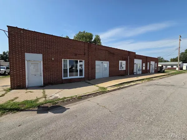 200 N Washington Street, Kahoka, MO 63445