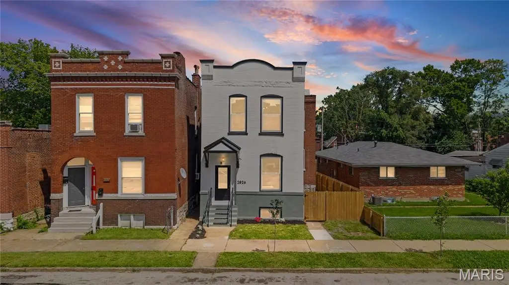 2826 Iowa Avenue, Saint Louis, MO 63118 - #1