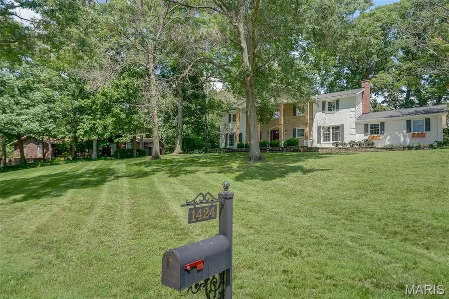 1424 Forest Avenue, Kirkwood, MO 63122 - #3
