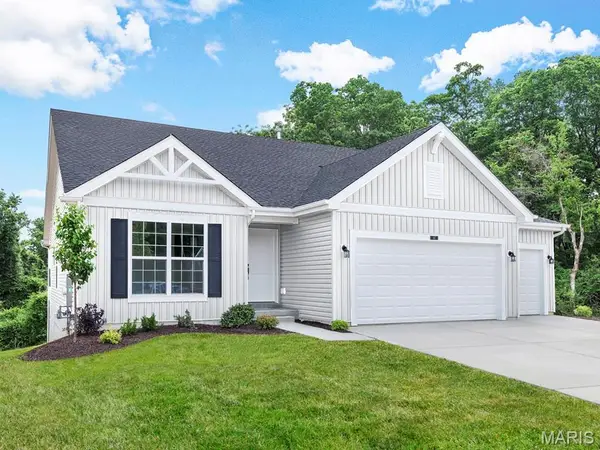 302 Osprey Court, Lake St Louis, MO 63367