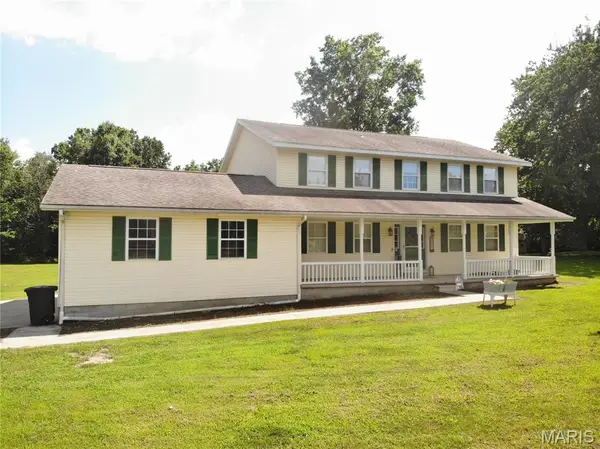 4992 Cross Road, Salem, IL 62881