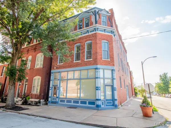 2328 S 9th Street, St Louis, MO 63104
