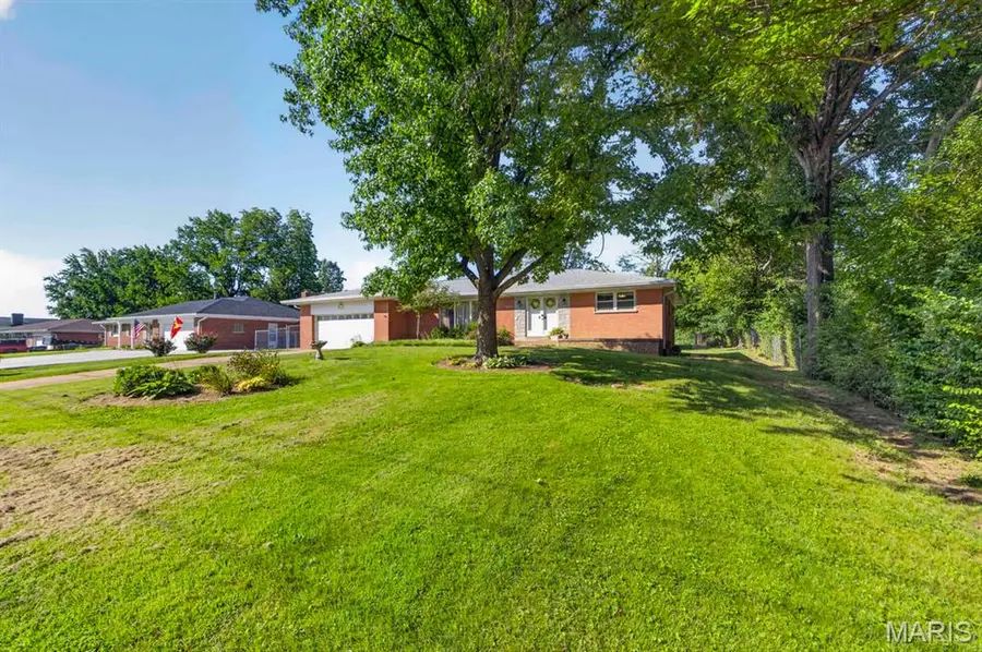4956 Theiss Road, Saint Louis, MO 63128 - #2
