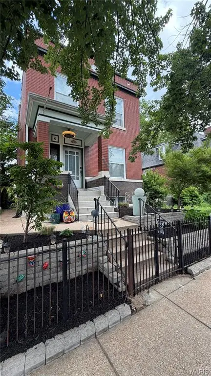 4349 Gibson Avenue, Saint Louis, MO 63110 - #3