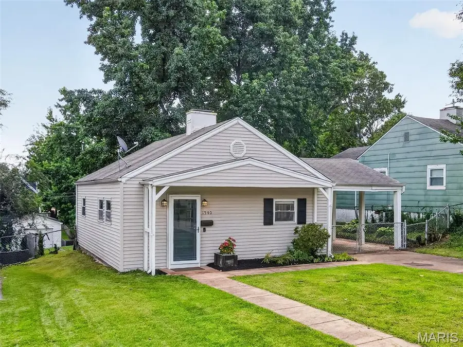 1540 Kraft Street, Saint Louis, MO 63139 - #3