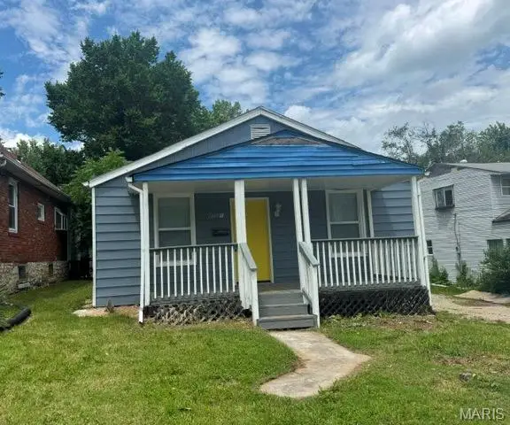 8531 Jane Avenue, St Louis, MO 63121
