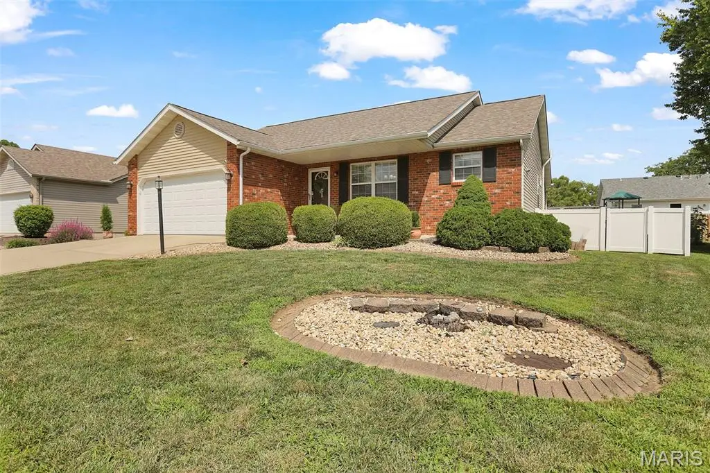 59 Julie Drive, Glen Carbon, IL 62034 - #1