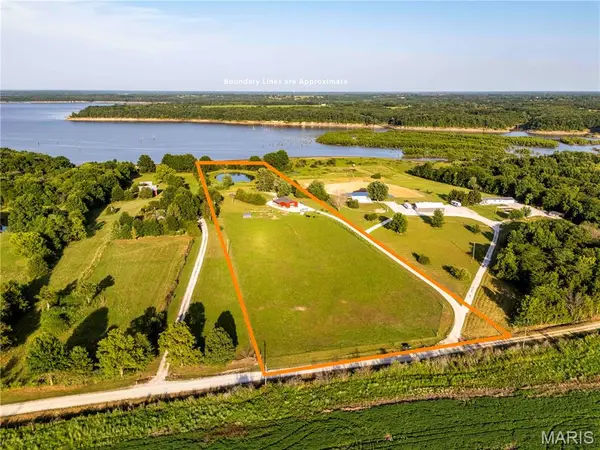 18900 Monroe Road 451, Paris, MO 65275