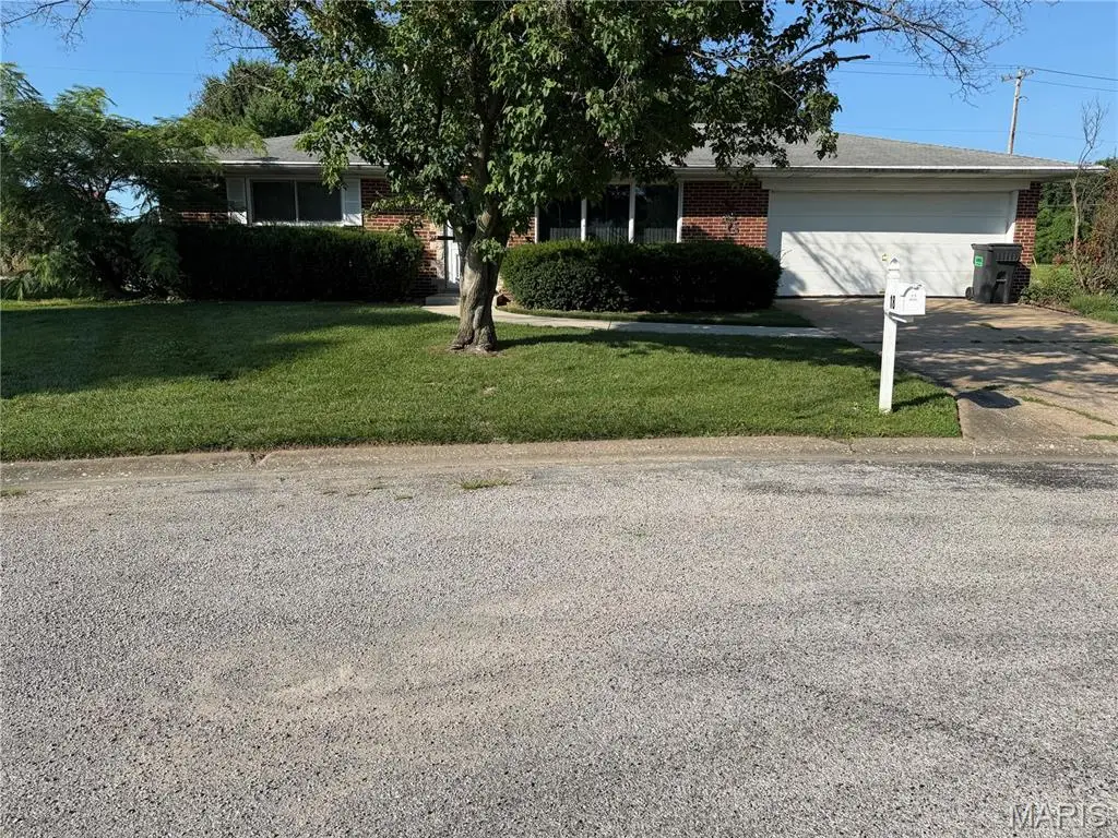 18 Woodhaven Court, Belleville, IL 62223 - #1