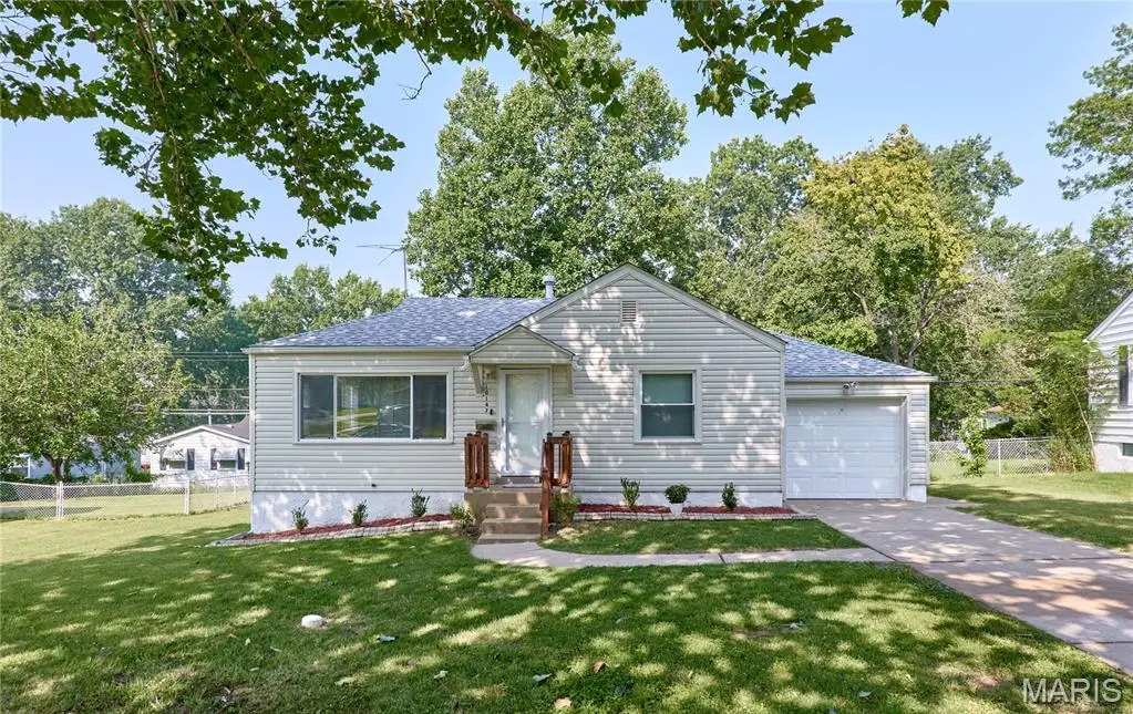 10147 Jepson Drive, Saint Louis, MO 63137 - #1