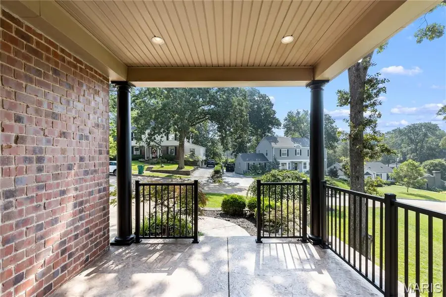 1611 Dearborn Drive, Warson Woods, MO 63122 - #3