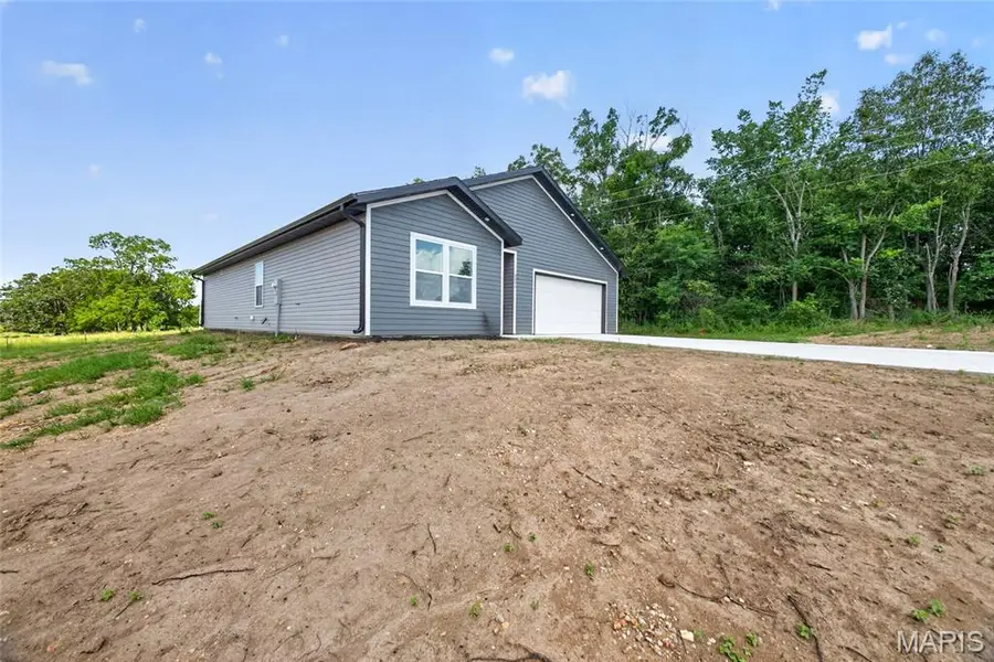 2043 Kay Avenue, Lebanon, MO 65536 - #2