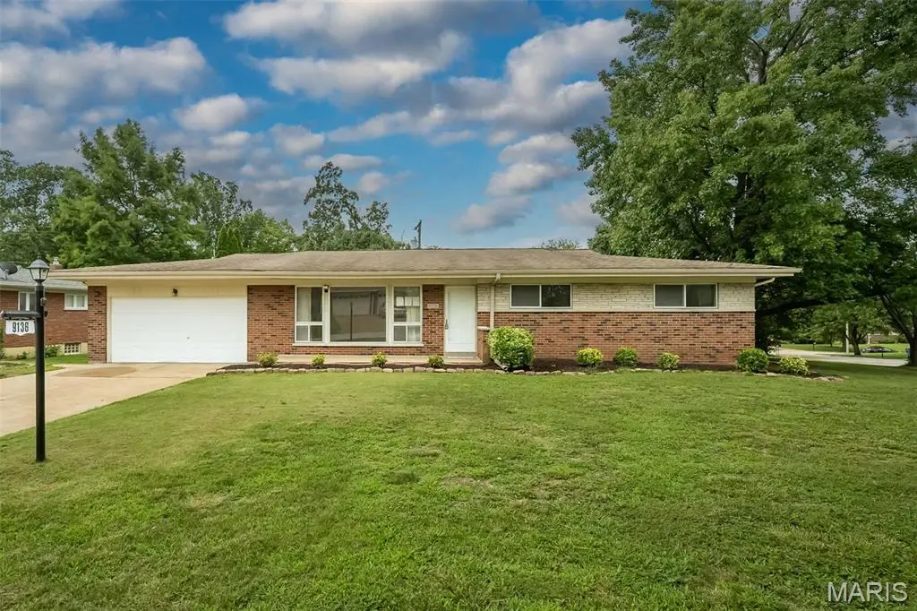 9136 Pardee Spur, Saint Louis, MO 63126 - #1