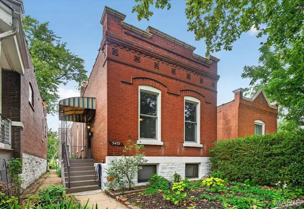 5457 Alabama Avenue, Saint Louis, MO 63111 - #1