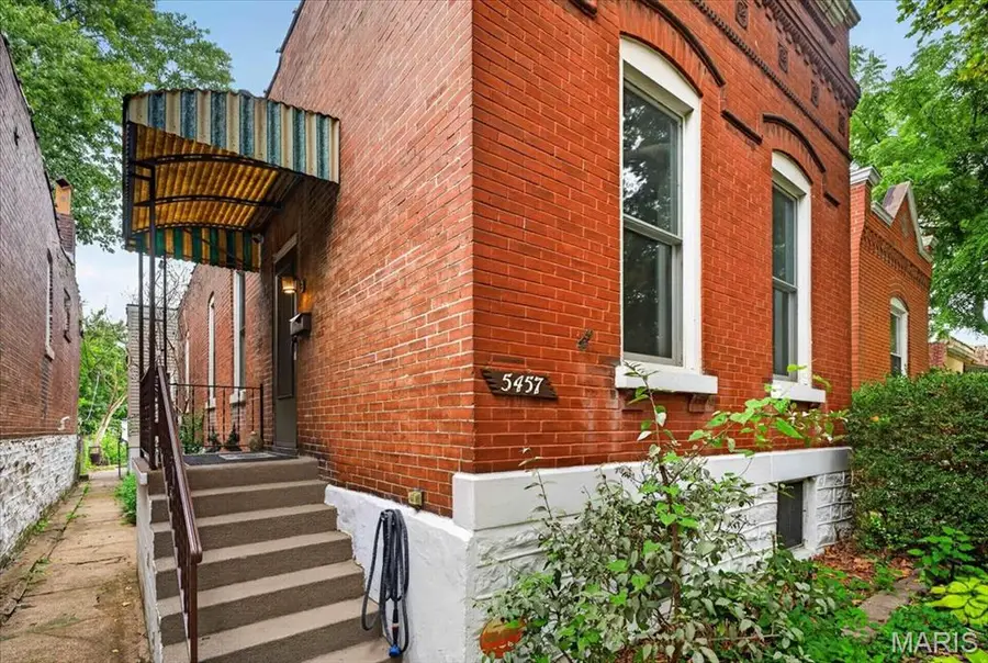 5457 Alabama Avenue, Saint Louis, MO 63111 - #3