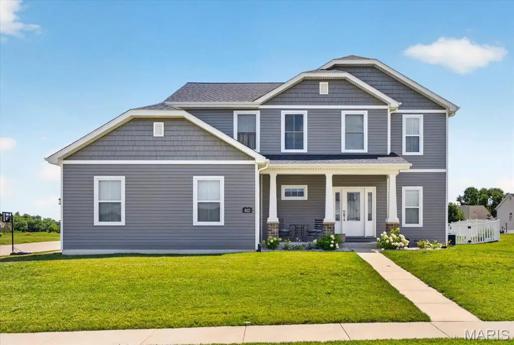 812 Weller Ct, Waterloo, IL 62298 - #1