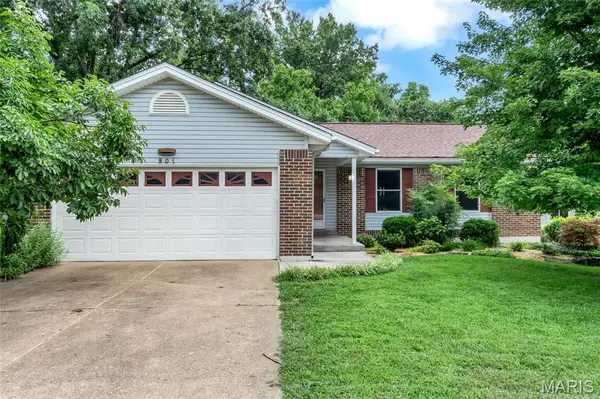 501 Echo Hill Court, Ballwin, MO 63021
