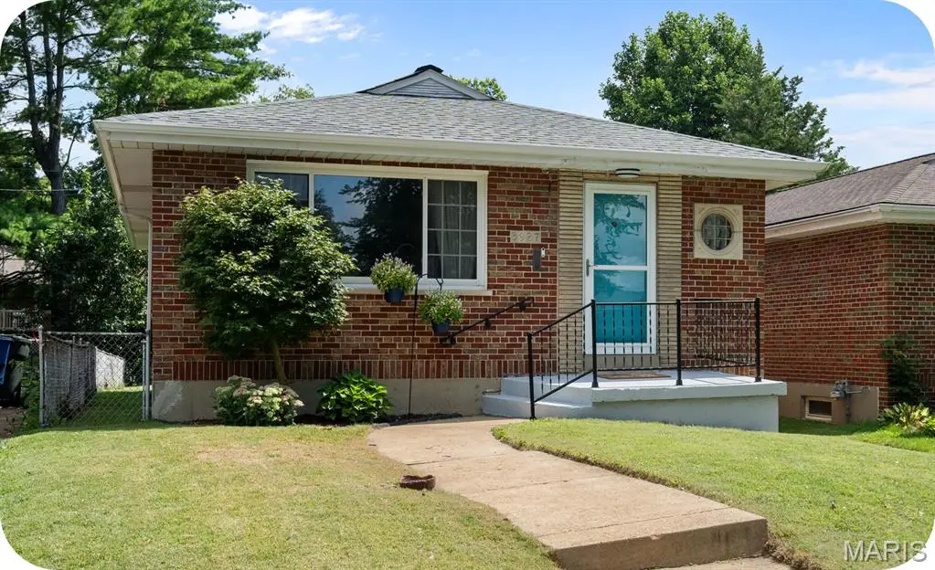 3927 French Court, Saint Louis, MO 63116 - #1