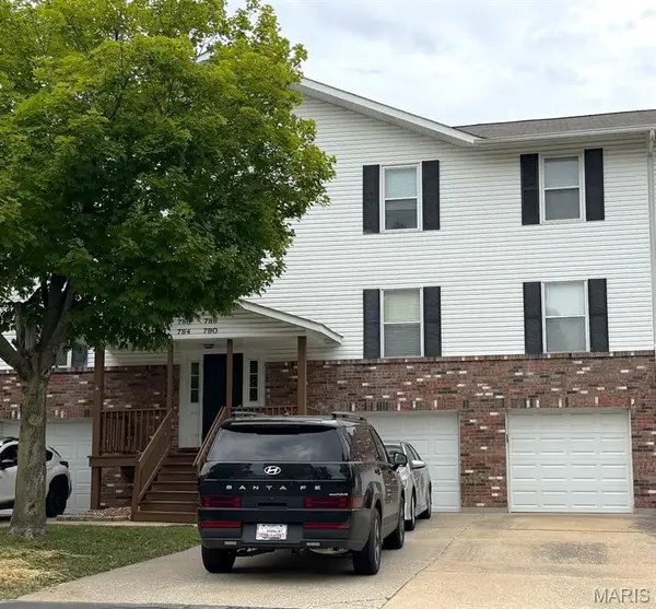 790 Delray Drive #G, St Peters, MO 63376