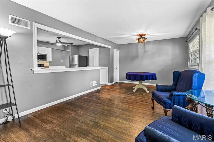 305 Amend Drive, Saint Louis, MO 63129 - #2