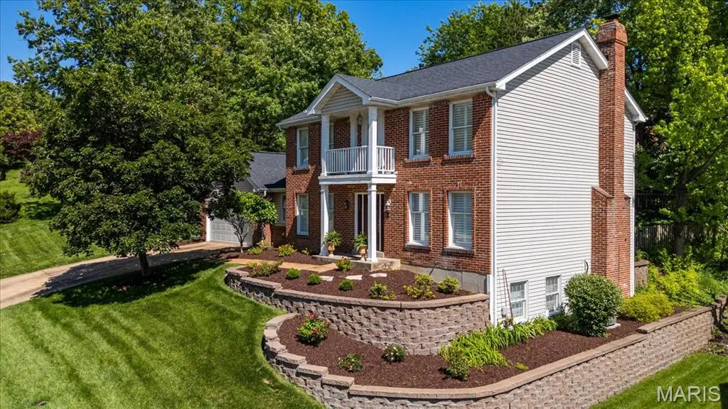 2358 Fairoyal Drive, Des Peres, MO 63131 - #1
