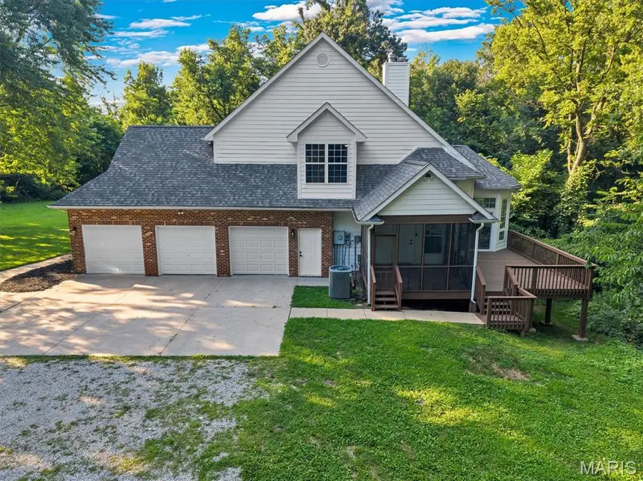 8026 Goshen Road, Edwardsville, IL 62025 - #3