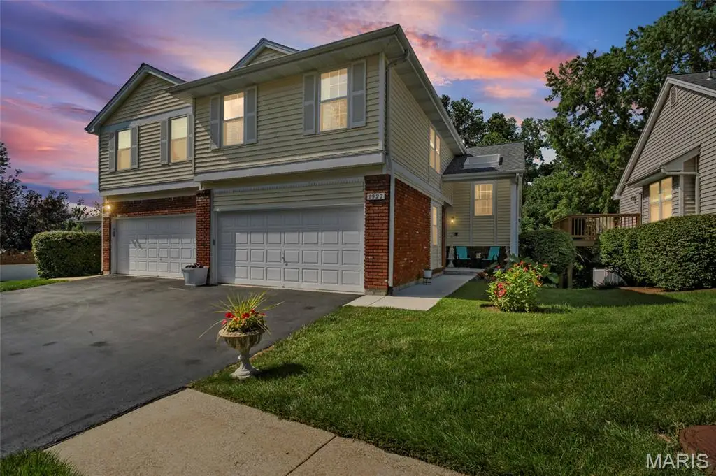 1927 King Arthur Court, Saint Louis, MO 63146 - #1