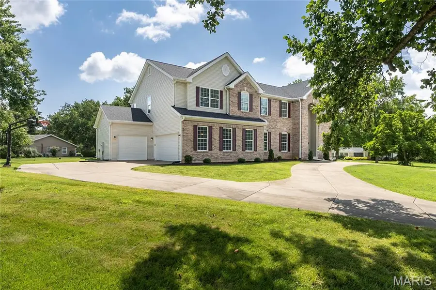 12 Chasselle Lane, Creve Coeur, MO 63141 - #2