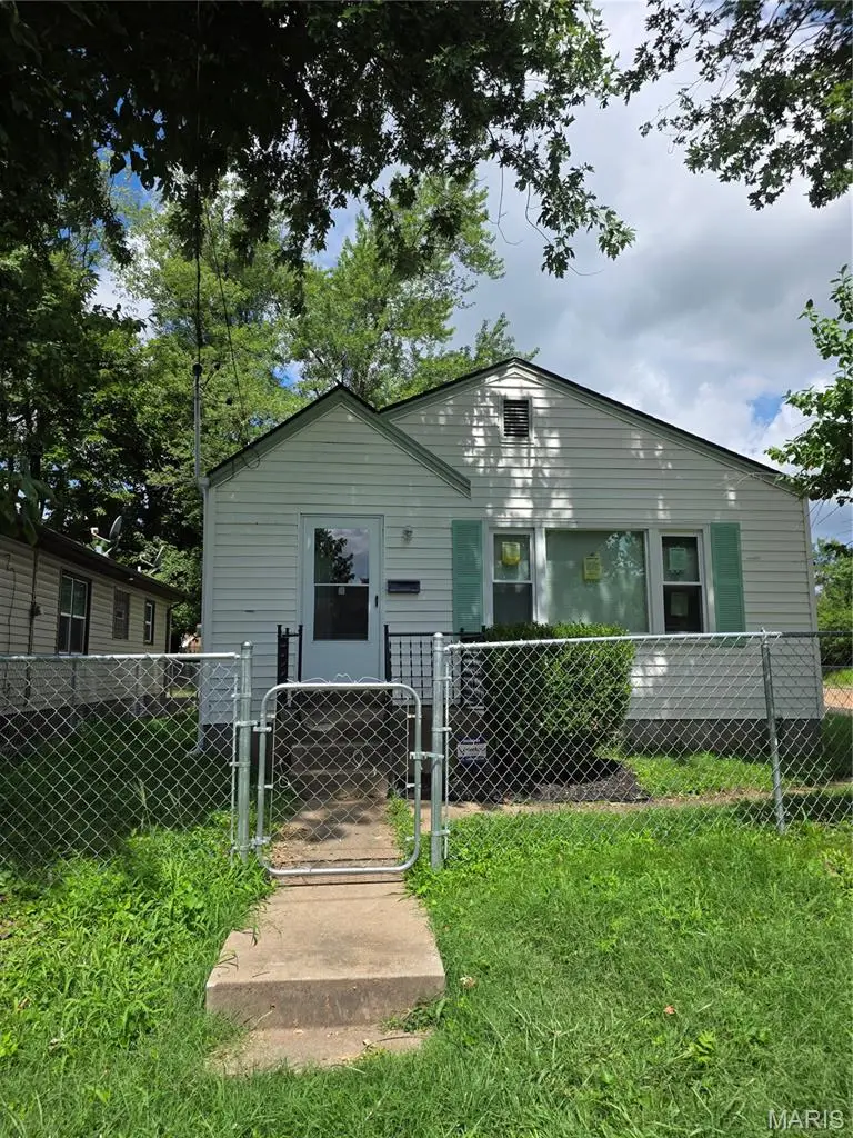 5479 Hamilton Avenue, Jennings, MO 63136 - #3