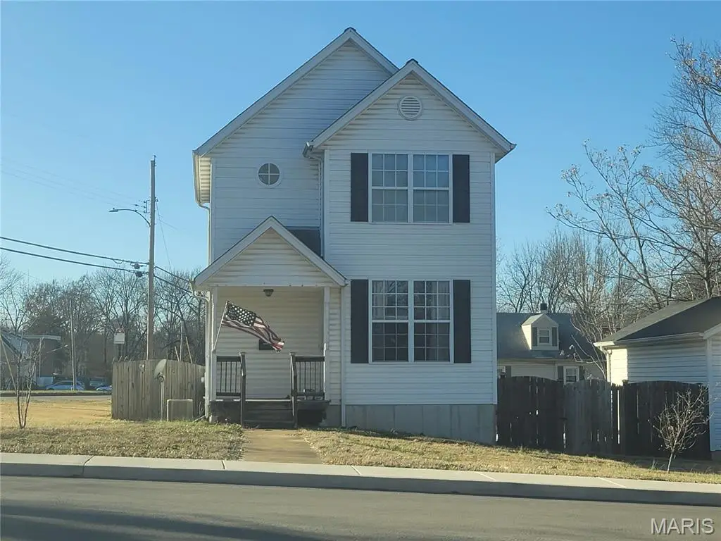 2801 Calvert Avenue, Overland, MO 63114 - #1