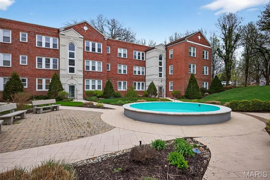 7745 Kingsbury Boulevard #22, Saint Louis, MO 63105 - #1