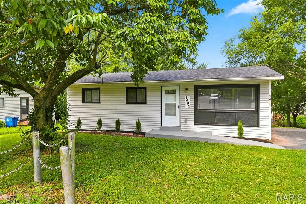 1409 Moran Drive, Hazelwood, MO 63135 - #1