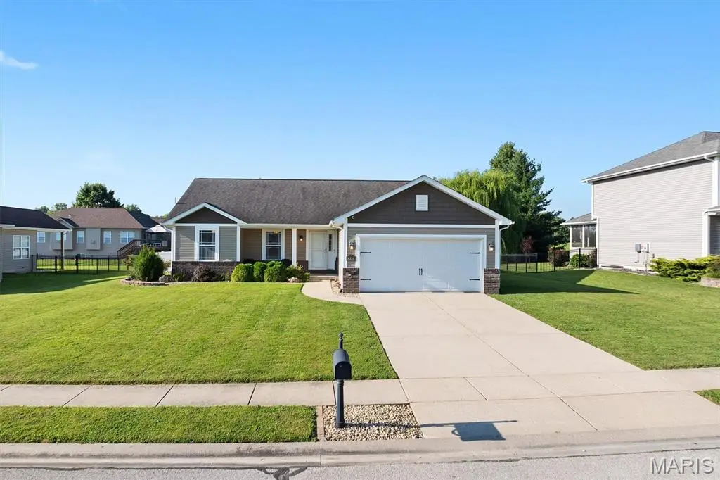 8414 Herrick Park Drive, Troy, IL 62294 - #1