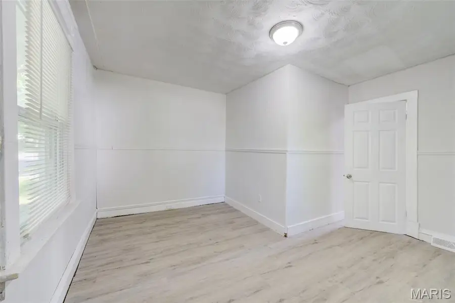 7200 Jenwood Avenue, Saint Louis, MO 63136 - #3