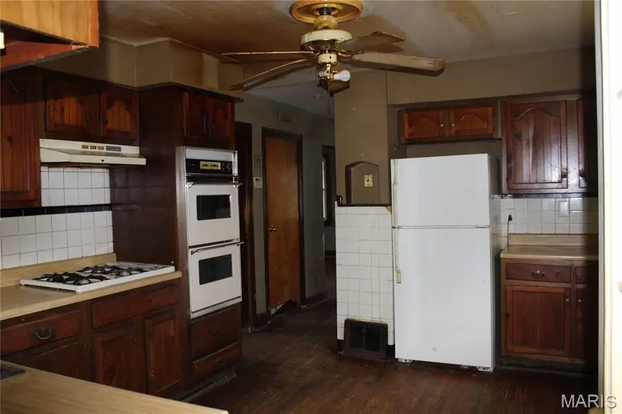 2505 Hood Avenue, Saint Louis, MO 63114 - #2