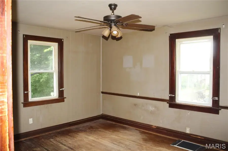 2505 Hood Avenue, Saint Louis, MO 63114 - #3