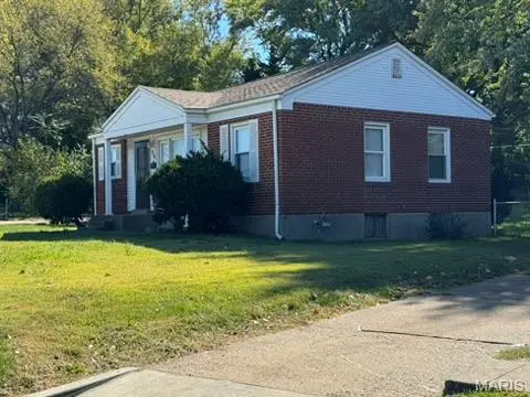 840 Pershall Road, Florissant, MO 63031 - #3