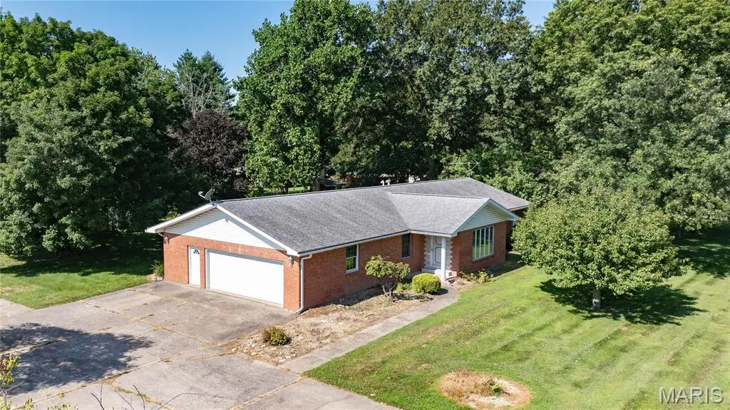 23611 Jenny Lane, Jerseyville, IL 62052 - #1