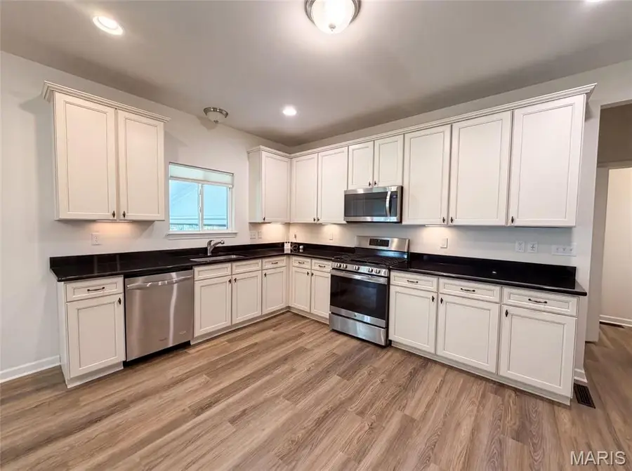 5945 Hawkins Ridge Court, Saint Louis, MO 63129 - #2