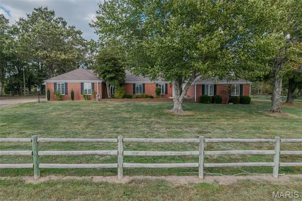 21355A Ember Road, Lebanon, MO 65536 - #1