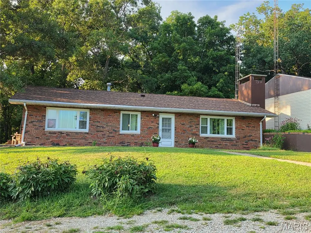 15037 Seven Sisters Avenue, Irving, IL 62051 - #1