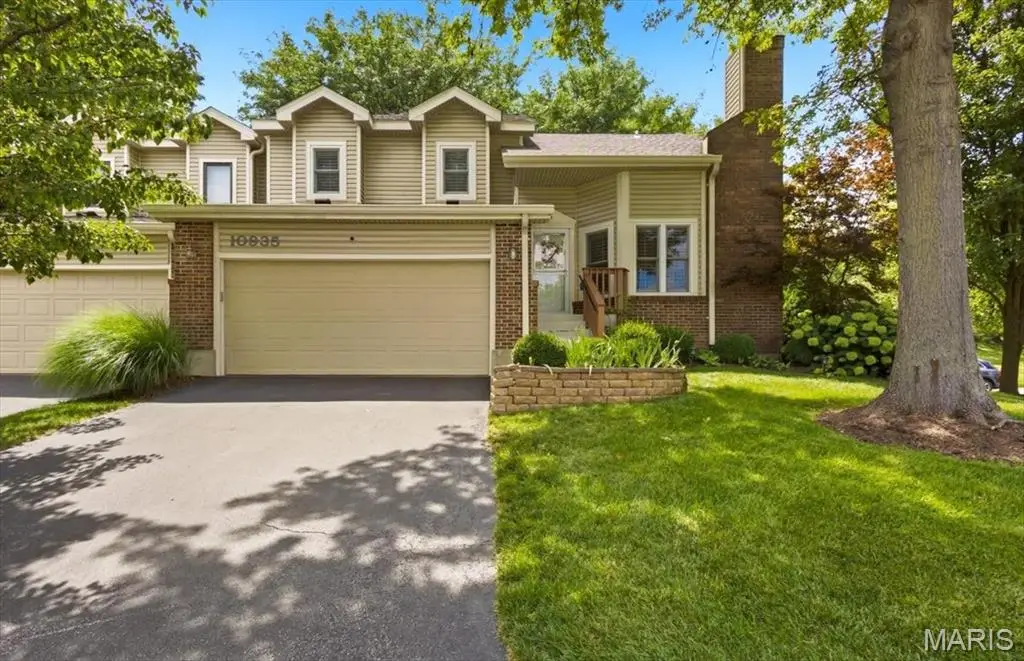 10935 Vauxhall Drive, Creve Coeur, MO 63146 - #1