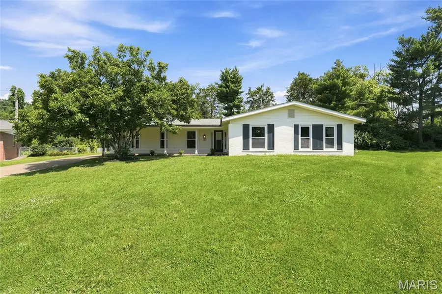 107 Little Hill Court, Ballwin, MO 63011 - #3