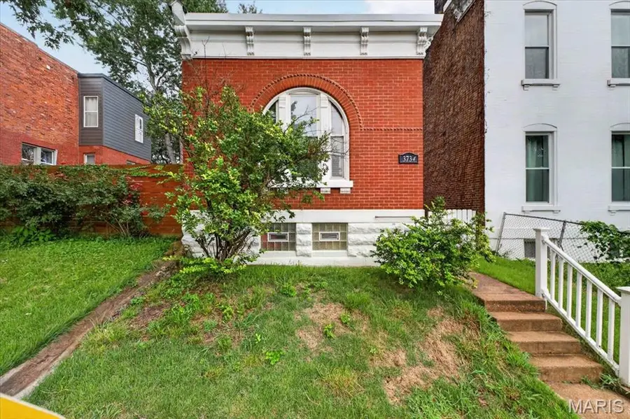 3734 Texas Avenue, Saint Louis, MO 63118 - #2